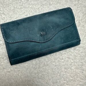 Portland Leather Bozeman Wallet in Aqua